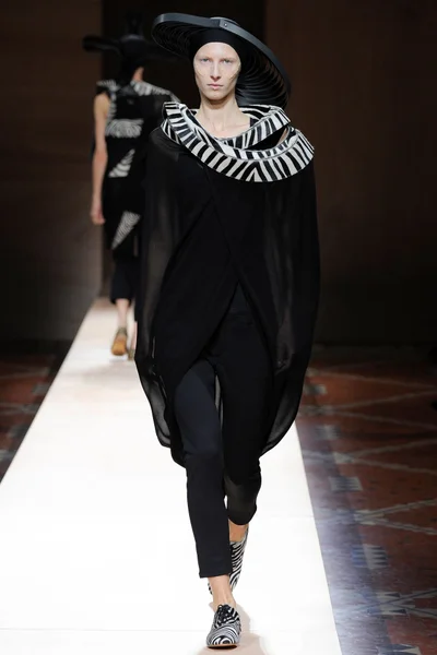 Look 39